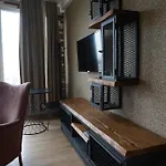 Se Group Corner *