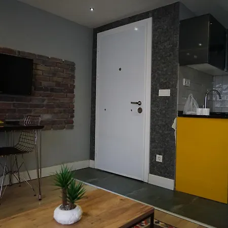 Se Group Corner * Istambul