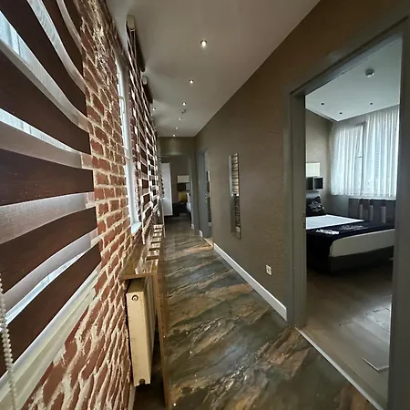 Corner Park Sisli *