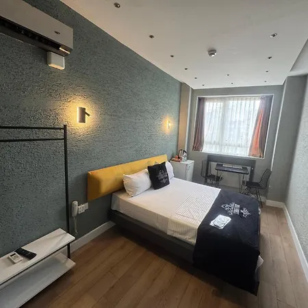 Corner Park Sisli فندق *